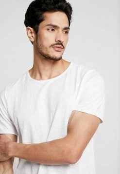 Sortie 😀 Selected Homme SLHMORGAN O NECK TEE - T-shirt Basique - Bright White ❤️ -Selected Homme Soldes Boutique 026f21fbd28d48babedb6e461462e58a