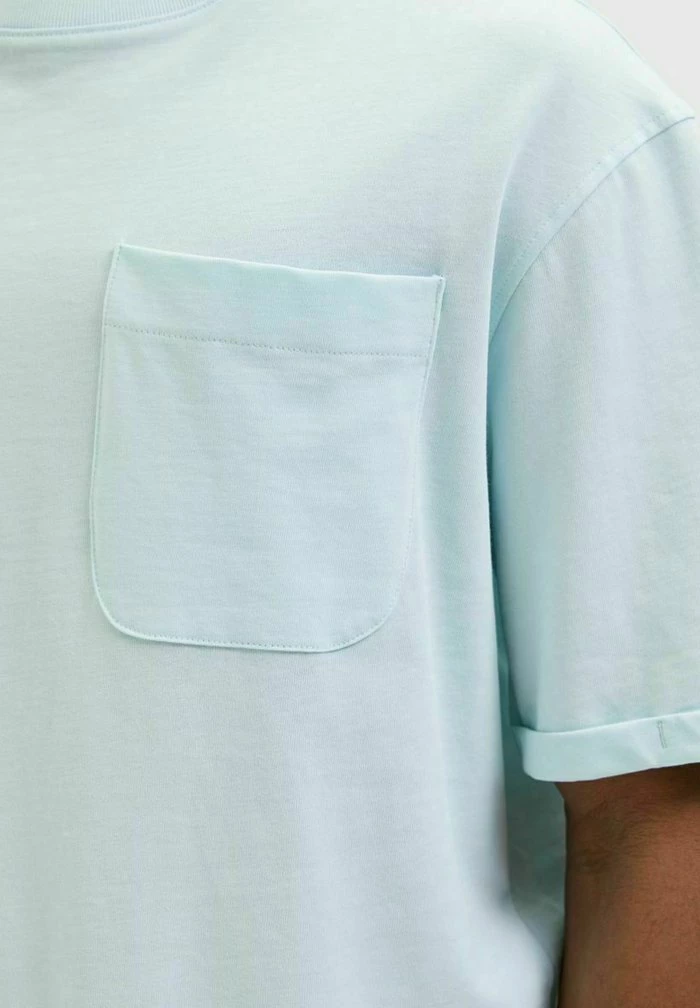 Top 10 🥰 Selected Homme T-shirt Basique - Pastel Blue 💯 4 Top 10 🥰 Selected Homme T-shirt Basique - Pastel Blue 💯 – Image 4