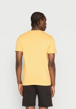 Meilleure vente 😉 Selected Homme WILDER NECK TEE CAMP - T-shirt Basique - Ochre 🎉 -Selected Homme Soldes Boutique 0638421a7f5c4ad1baa725ff9c23e9bc