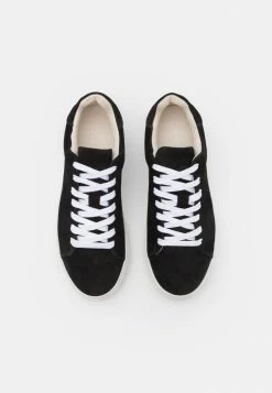 Meilleure affaire ✨ Selected Homme SLHDAVID CHUNKY TRAINER - Baskets Basses - Black ✨ -Selected Homme Soldes Boutique 0b2819d618d943d1b67efb1b442a36c7