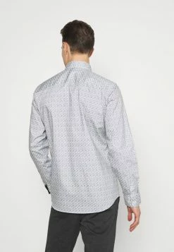 Meilleure vente 💯 Selected Homme SLHSLIMNEW MARK - Chemise - Snow White 😉 -Selected Homme Soldes Boutique 0d0c22cc72cd400cbea3a254ce963721