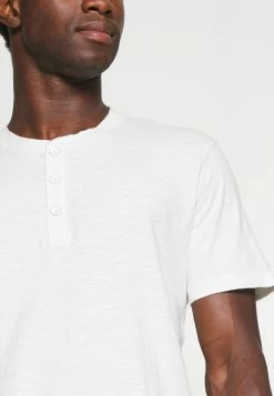 Meilleure affaire 👏 Selected Homme SLHDUKE SPLIT NECK TEE - T-shirt Basique - Egret ⌛ -Selected Homme Soldes Boutique 127a748044984a289bb6f95c750e00a2