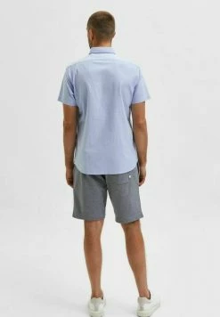 Les meilleures critiques de 🌟 Selected Homme KURZÄRMELIGES - Chemise - Light Blue 🥰 -Selected Homme Soldes Boutique 1b71928ad33949cea48a6ead484c1aa3
