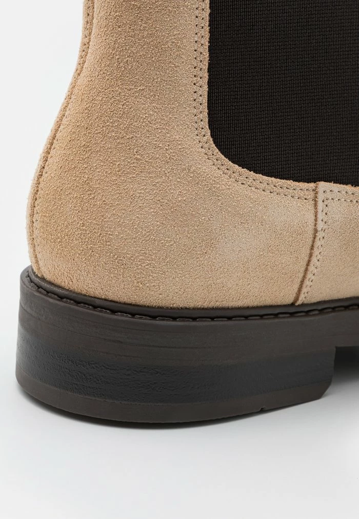 Grosses soldes 🧨 Selected Homme SLHBLAKE CHELSEA BOOT - Bottines - Cornstalk ✨ 6 Grosses soldes 🧨 Selected Homme SLHBLAKE CHELSEA BOOT - Bottines - Cornstalk ✨ – Image 6