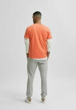 Offres 👏 Selected Homme SLHNORMAN O NECK TEE - T-shirt Basique - Coral Quartz 🛒 -Selected Homme Soldes Boutique 1e844af94b414ec8a480909836ddc5cb