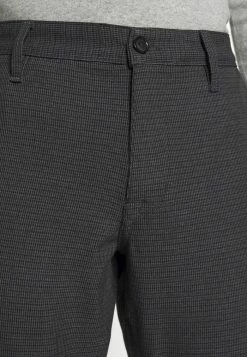 Meilleure vente ✔️ Selected Homme SLHSLIM STORM FLEX SMART PANTS - Pantalon Classique - Dark Grey 💯 -Selected Homme Soldes Boutique 24a6dcbbbcd044a0bc4340ec59f9c8d6