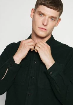 Le moins cher 🤩 Selected Homme SLHLOOSEKODY SOLID - Chemise - Scarab 😀 -Selected Homme Soldes Boutique 27254259e0024f258f16a0fc1693fa28