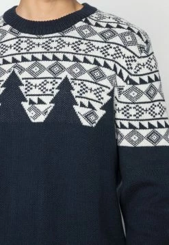 Acheter 💯 Selected Homme SLHSNOWDEN CREW NECK - Pullover - Sky Captain Egret 🔔 -Selected Homme Soldes Boutique 2bda9f37a164437ab4a950d9747ff074