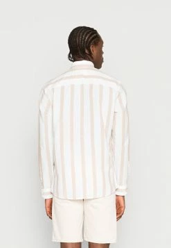 Les meilleures critiques de 😉 Selected Homme SLHSLIMNEW CLASSIC - Chemise - Stripes ⭐ 7 Les meilleures critiques de 😉 Selected Homme SLHSLIMNEW CLASSIC - Chemise - Stripes ⭐ -Selected Homme Soldes Boutique 2f48010fd3ca4bb98d8604a2a1f9824a