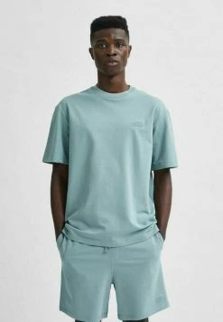 De gros 🛒 Selected Homme T-shirt Basique - Chinois Green 🧨