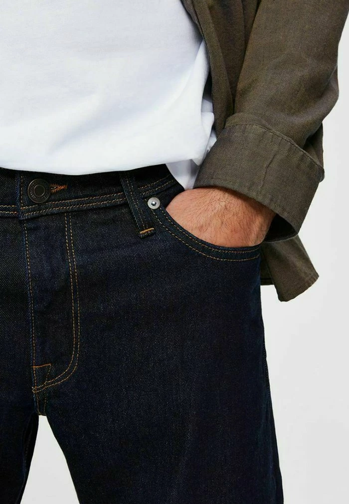 Sortie ⌛ Selected Homme KOMFORTSTRETCH - Jean Droit - Dark Blue Denim ⭐ 4 Sortie ⌛ Selected Homme KOMFORTSTRETCH - Jean Droit - Dark Blue Denim ⭐ – Image 4