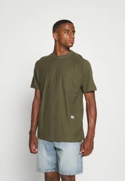 Vente flash 🥰 Selected Homme SLHRELAXALBION O NECK TEE - T-shirt Basique - Olive Night 🌟