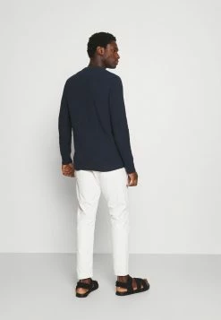 Grosses soldes 🛒 Selected Homme SLHIRVEN BUTTON CREW - Pullover - Black 🛒 8 Grosses soldes 🛒 Selected Homme SLHIRVEN BUTTON CREW - Pullover - Black 🛒 -Selected Homme Soldes Boutique 4b782efb1d2c4874b80e7aa77f8322f4