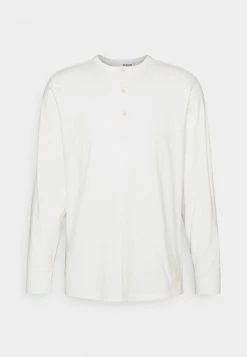 Meilleure affaire ❤️ Selected Homme SLHBAKER SPLIT NECK TEE - T-shirt à Manches Longues - Egret 😀 -Selected Homme Soldes Boutique 4c1617f0a1de4581a06f44ab031c90e6