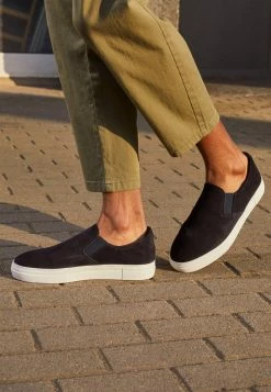 Acheter ❤️ Selected Homme SLHDAVID CHUNKY - Mocassins - Dark Navy 🥰 11 Acheter ❤️ Selected Homme SLHDAVID CHUNKY - Mocassins - Dark Navy 🥰 -Selected Homme Soldes Boutique 4dc87b542885489dbe6f622d4c3a7e87