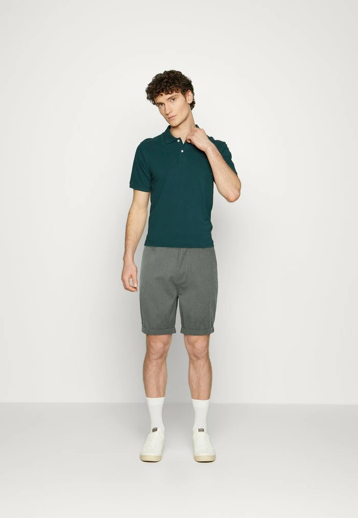 Grosses soldes ✔️ Selected Homme SLHLUTON FLEX - Short - Agave Green/black 🔥 2 Grosses soldes ✔️ Selected Homme SLHLUTON FLEX - Short - Agave Green/black 🔥 – Image 2