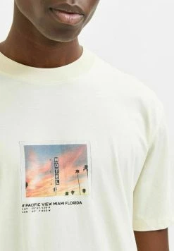 Grosses soldes ✔️ Selected Homme SLHRELAXDENTON - T-shirt Imprimé - Lemon Icing 🤩 -Selected Homme Soldes Boutique 52e13281109946e7a2009737049759eb