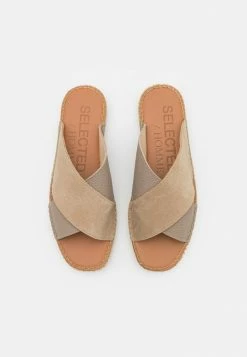 Offres 🎁 Selected Homme SLHJOSE STRAP - Mules - Sand 😉 -Selected Homme Soldes Boutique 5b42cfb9345d4fa0bd9a2e59baade2fa