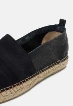 Les meilleures critiques de 😉 Selected Homme SLHAJO NEW MIX - Espadrilles - Dark Navy ⌛ 13 Les meilleures critiques de 😉 Selected Homme SLHAJO NEW MIX - Espadrilles - Dark Navy ⌛ -Selected Homme Soldes Boutique 5c89d4fe429b43a5be4f31d4809d3241