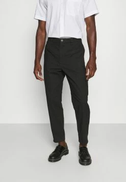 Acheter ⭐ Selected Homme SLHSLIMTAPERED NORMAN PANTS - Pantalon Cargo - Black 🛒