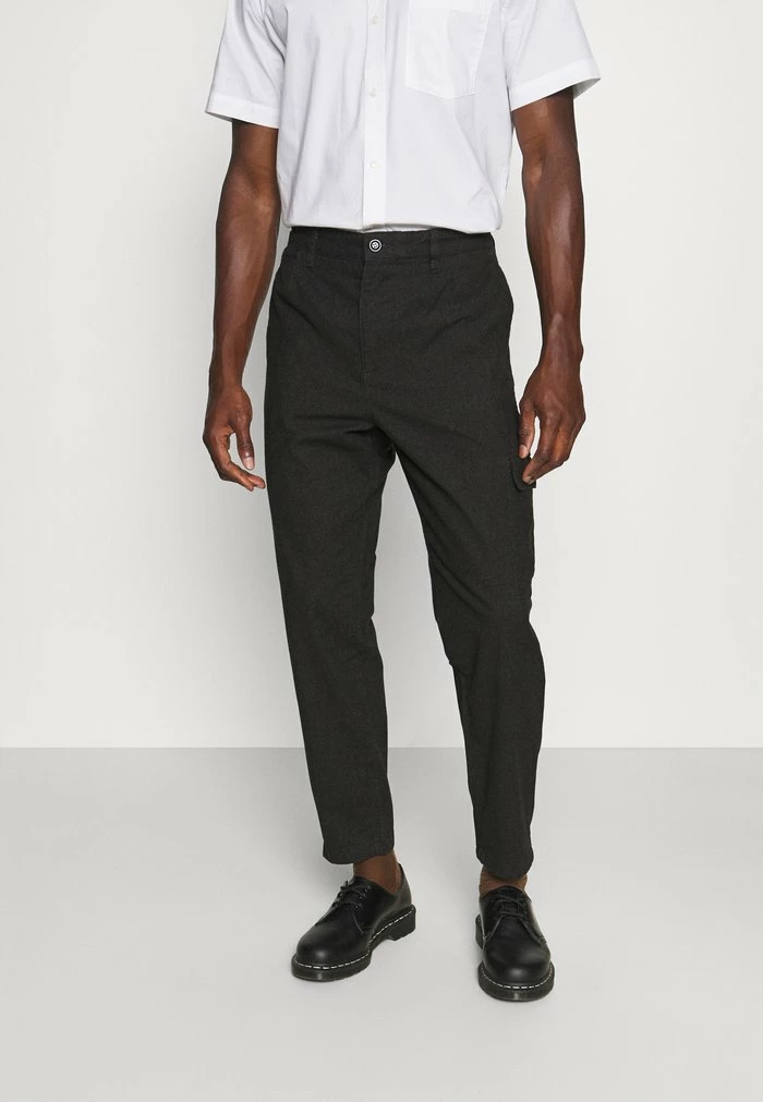 Acheter ⭐ Selected Homme SLHSLIMTAPERED NORMAN PANTS - Pantalon Cargo - Black 🛒 1 Acheter ⭐ Selected Homme SLHSLIMTAPERED NORMAN PANTS - Pantalon Cargo - Black 🛒