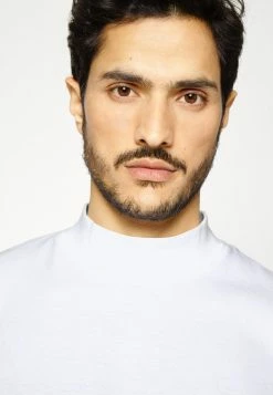 Grosses soldes 🎁 Selected Homme SLHRELAXMART O NECK - T-shirt Basique - Bright White ⌛ -Selected Homme Soldes Boutique 6a91ad52aca54406b7912c2ce3c6430c