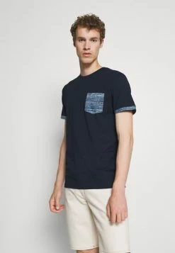 Remise 😍 Selected Homme SLHREGADAO O NECK TEE - T-shirt Imprimé - Navy Blazer ✨