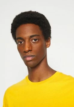 De gros 🌟 Selected Homme SLHNORMAN SS O-NECK S NOOS - T-shirt Basique - Mango Mojito 🔔 -Selected Homme Soldes Boutique 74adfb1e0fbe4797819eebc6347f5c94