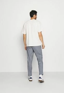 Meilleur prix 🔥 Selected Homme SLHSLIMTAPERED ISAC PANTS - Pantalon Classique - Navy Blazer 🛒 9 Meilleur prix 🔥 Selected Homme SLHSLIMTAPERED ISAC PANTS - Pantalon Classique - Navy Blazer 🛒 -Selected Homme Soldes Boutique 76f66b78583645798685bc40f2176f9b