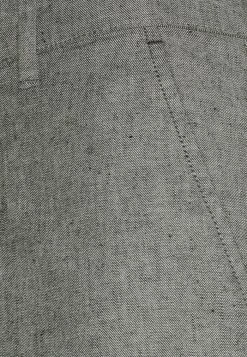 Le moins cher ⌛ Selected Homme SLHMILES FLEX - Short - Black/mixed With Egret 🔥 -Selected Homme Soldes Boutique 7de56612ef01465b924f75c068cfeca0