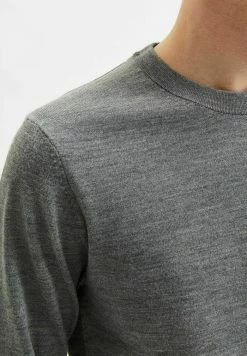 Offres 🎉 Selected Homme SLHTOWN - Pullover - Titanium 🧨 8 Offres 🎉 Selected Homme SLHTOWN - Pullover - Titanium 🧨 -Selected Homme Soldes Boutique 821d261d372244a19c21d0fb95c23b0b