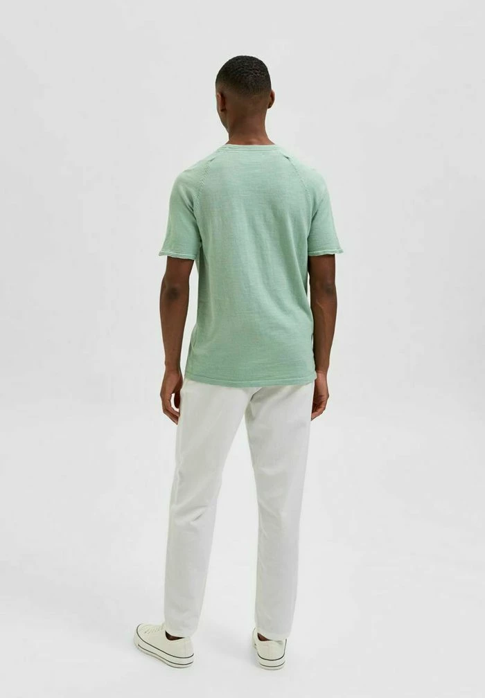 Vente flash 🔔 Selected Homme T-shirt Basique - Granite Green 🎁 3 Vente flash 🔔 Selected Homme T-shirt Basique - Granite Green 🎁 – Image 3
