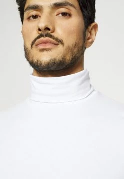 Sortie 🔥 Selected Homme SLHRORY ROLL NECK TEE - T-shirt à Manches Longues - Bright White 🎉 -Selected Homme Soldes Boutique 87d449eaa73f4ef3b6764b8f69674a68