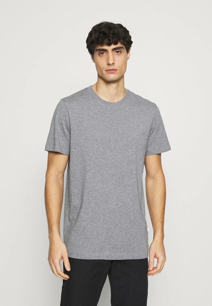 Les meilleures critiques de 🥰 Selected Homme SLHNORMAN SS O-NECK S NOOS - T-shirt Basique - Medium Grey Melange 🎉 1 Les meilleures critiques de 🥰 Selected Homme SLHNORMAN SS O-NECK S NOOS - T-shirt Basique - Medium Grey Melange 🎉
