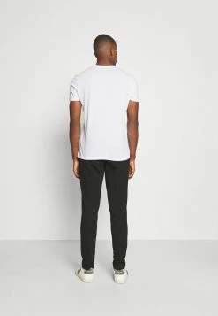 Meilleure vente 😀 Selected Homme SLHSLIM PETE FLEX STRING - Pantalon Classique - Black ⭐ -Selected Homme Soldes Boutique 8db07dab385844f388afb8665600f2b3