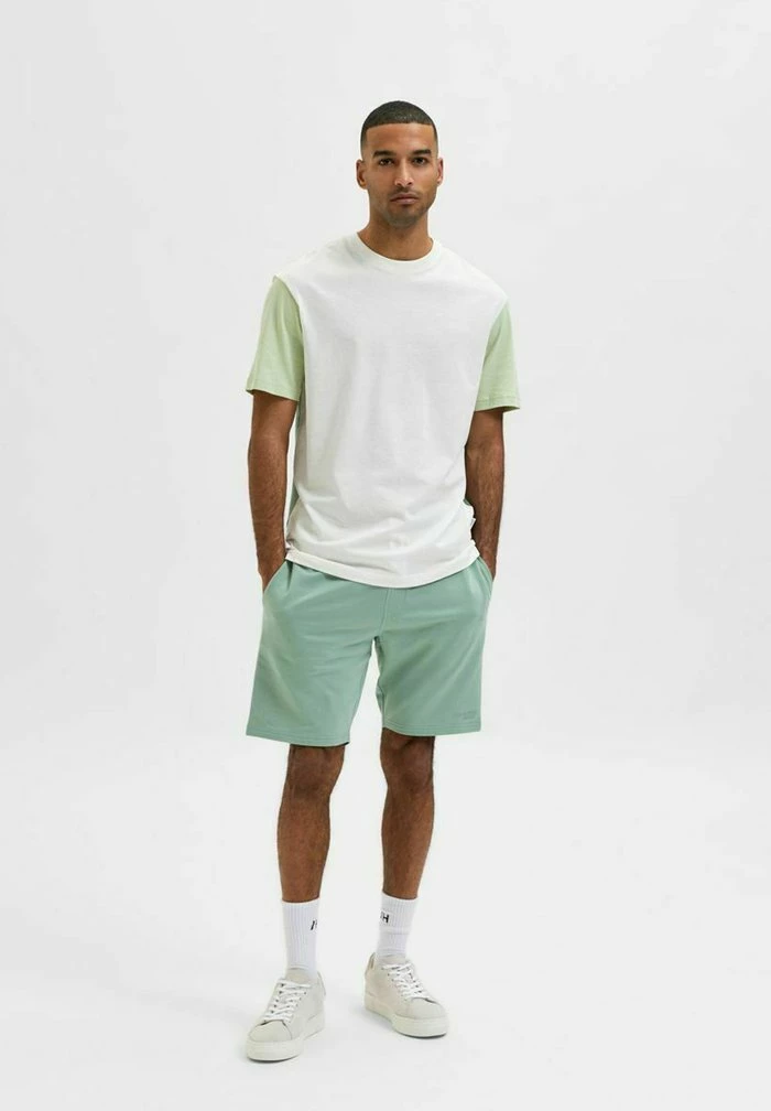 Offres 🔔 Selected Homme T-shirt Imprimé - Celadon Green ⭐ 2 Offres 🔔 Selected Homme T-shirt Imprimé - Celadon Green ⭐ – Image 2