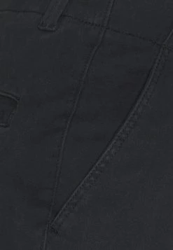 Offres 😉 Selected Homme SLHAIDEN CARGO - Short - Black 🔥 -Selected Homme Soldes Boutique 95e0d307b0a346afb7ffa0d6d7b8bd61