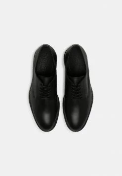 Grosses soldes 🥰 Selected Homme SLHBLAKE DERBY - Derbies - Black 👏 17 Grosses soldes 🥰 Selected Homme SLHBLAKE DERBY - Derbies - Black 👏 -Selected Homme Soldes Boutique 96927b8487c14a70a1ac74dd8c039d98