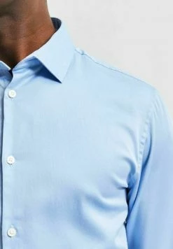 Grosses soldes ❤️ Selected Homme HEMD BIO-BAUMWOLLE STRETCH - Chemise Classique - Light Blue 🤩 -Selected Homme Soldes Boutique 9c41df2f5e7a4ca8b9bb501f4f6f5eeb