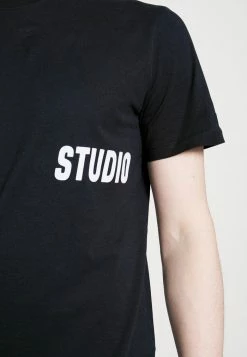 De gros 👍 Selected Homme SLHDRILL ONECK TEE - T-shirt Imprimé - Sky Captain 🛒 -Selected Homme Soldes Boutique a51380ad8c6741c48792d2dcbda691c5