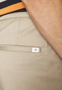 Coupon 🔔 Selected Homme SLHLOOSE FLEX - Chino - Chinchilla ⭐ -Selected Homme Soldes Boutique a6a430399f8642d69f9aa430c0e752d0