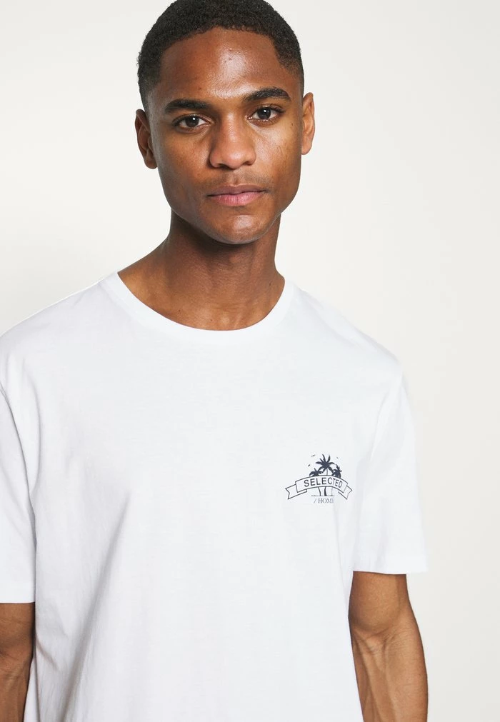 Le moins cher 🥰 Selected Homme SLHRELAXEDMILO ONECK TEE - T-shirt Imprimé - White/back 🧨 4 Le moins cher 🥰 Selected Homme SLHRELAXEDMILO ONECK TEE - T-shirt Imprimé - White/back 🧨 – Image 4