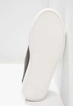 Meilleure vente 🔔 Selected Homme Baskets Basses - Black 💯 10 Meilleure vente 🔔 Selected Homme Baskets Basses - Black 💯 -Selected Homme Soldes Boutique bbb0758692c0451cb7e8d897bf85b8fc