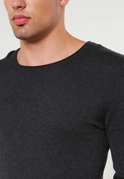 Les meilleures critiques de 👍 Selected Homme SLHDOME CREW NECK - Pullover - Antracit 😍 10 Les meilleures critiques de 👍 Selected Homme SLHDOME CREW NECK - Pullover - Antracit 😍 -Selected Homme Soldes Boutique bcfe8cc5cbc34b1fb92052d38732b762