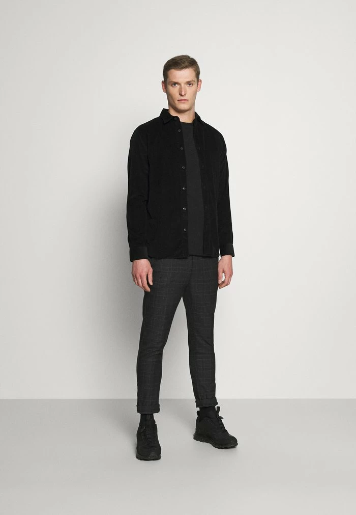 Meilleure affaire 🥰 Selected Homme SLHREGHENLEY CAMP - Chemise - Black 🤩 2 Meilleure affaire 🥰 Selected Homme SLHREGHENLEY CAMP - Chemise - Black 🤩 – Image 2