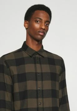 Les meilleures critiques de 🌟 Selected Homme SLHREGBOX - Chemise - Dark Green 😉 -Selected Homme Soldes Boutique c3049e62816245e9a650c708237bd9fd