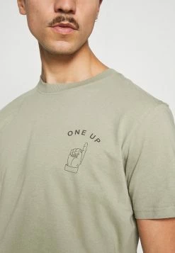 Acheter 👏 Selected Homme SLHCARTER O NECK TEE - T-shirt Imprimé - Tea ✨ -Selected Homme Soldes Boutique ca0eb1df00504ff2a2fd6752017399d3