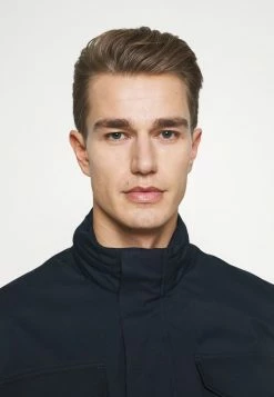 Sortie 🛒 Selected Homme SLHORION FIELD JACKET - Parka - Sky Captain 🛒 10 Sortie 🛒 Selected Homme SLHORION FIELD JACKET - Parka - Sky Captain 🛒 -Selected Homme Soldes Boutique d1bb4678ecba4840b37d69c875dcf406