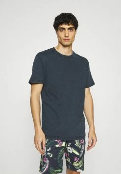 De gros 🛒 Selected Homme SLHRELAXHERB O NECK TEE - T-shirt Basique - Sky Captain 🛒