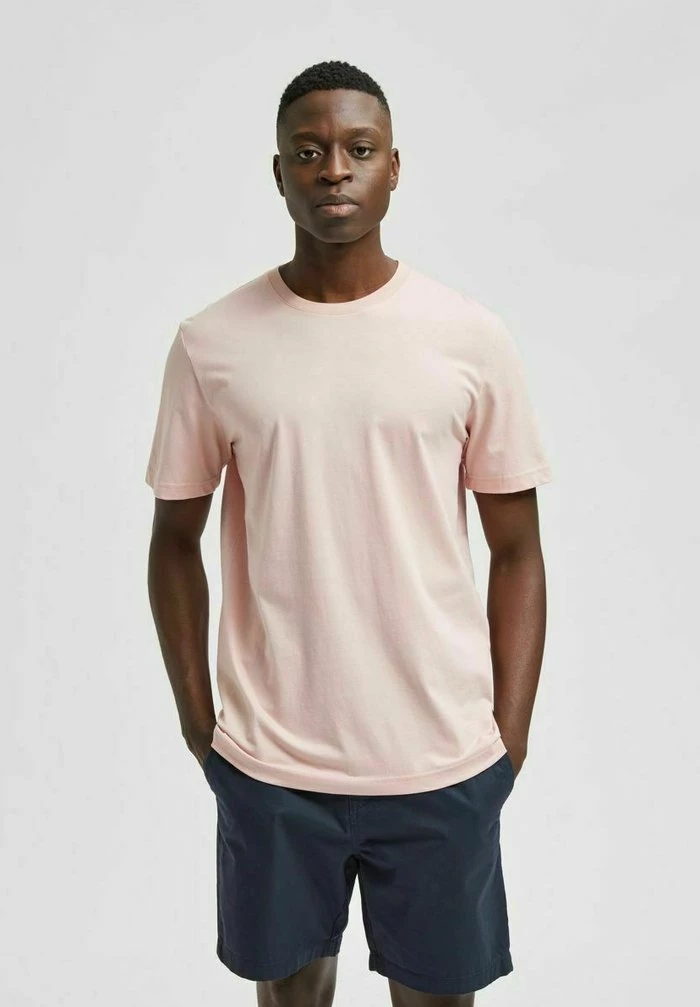 Promo 🎉 Selected Homme SLHNORMAN SS O-NECK S NOOS - T-shirt Basique - Silver Pink 🎁 1 Promo 🎉 Selected Homme SLHNORMAN SS O-NECK S NOOS - T-shirt Basique - Silver Pink 🎁